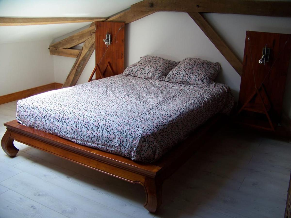 Gîte, jacuzzi&vin au grenier de Madiran Extérieur photo